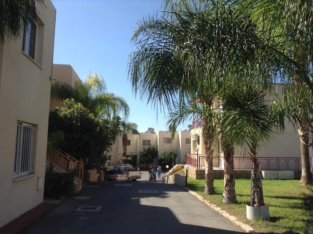 Apartamento Santa Barbara Complex Limassol Exterior foto