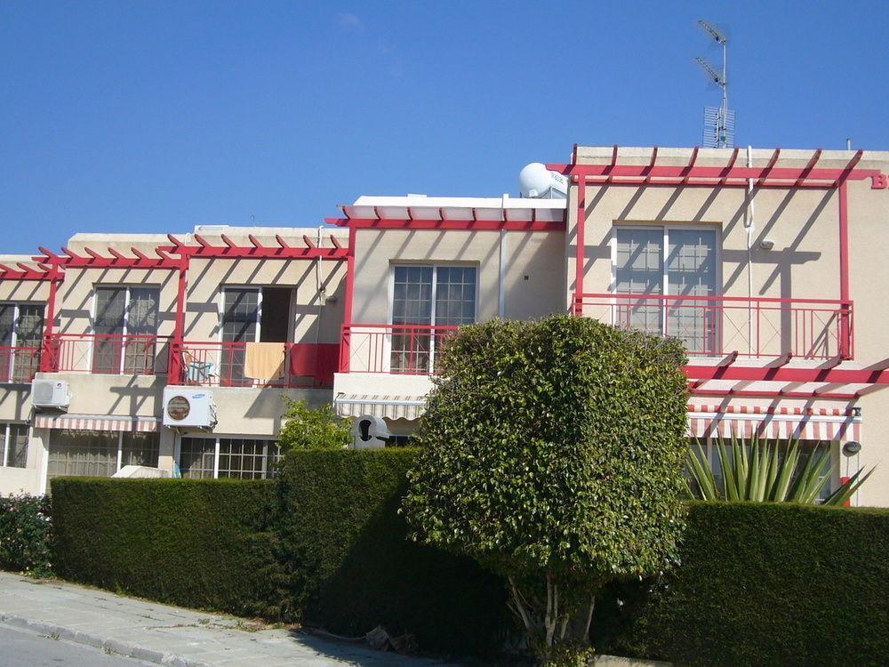 Apartamento Santa Barbara Complex Limassol Exterior foto